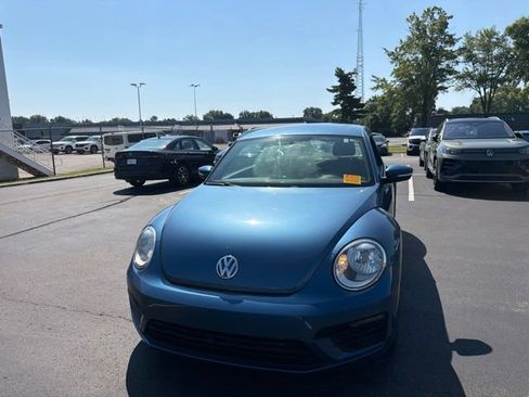 Used 2019 Volkswagen Beetle 2.0T S FWD image 5