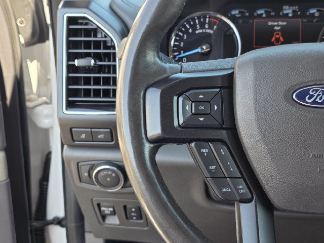 Used 2018 Ford Expedition Limited w/ Equipment Group 301A RWD image 32