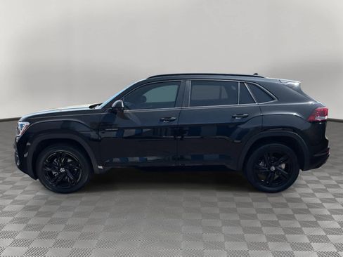 Used 2025 Volkswagen Atlas Cross Sport SEL R-Line image 6
