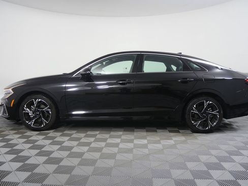 Used 2025 Kia K5 GT-Line w/ GT-Line Premium Package FWD image 5
