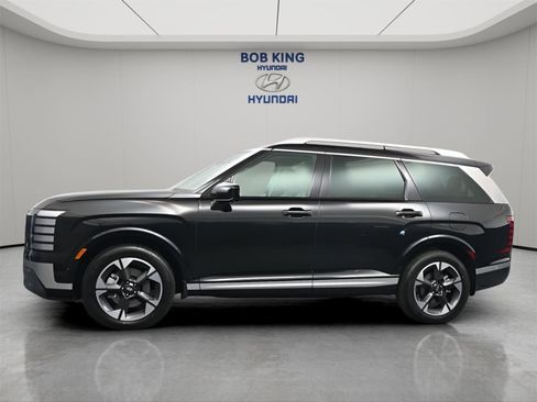 New 2026 Hyundai Palisade Limited FWD image 3