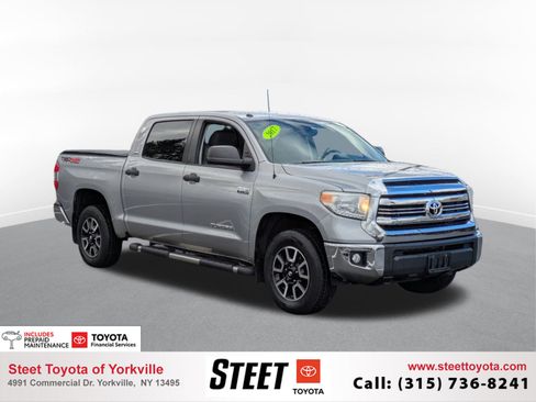 Used 2017 Toyota Tundra SR5 image 1