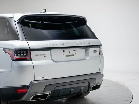 Used 2021 Land Rover Range Rover Sport SE image 8