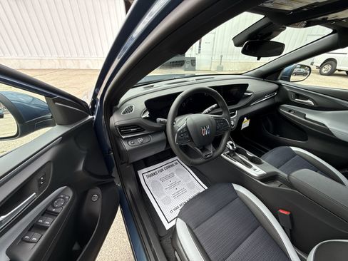 New 2025 Buick Envista Preferred w/ Convenience I Package image 10