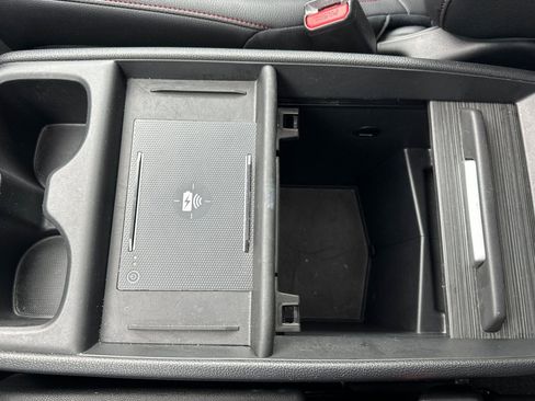 Used 2025 Honda Odyssey Sport-L image 32