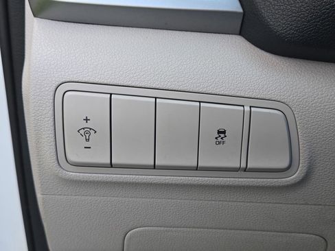 Used 2018 Hyundai Tucson SE image 19