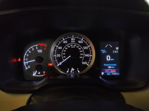 Used 2022 Toyota Corolla LE FWD image 23