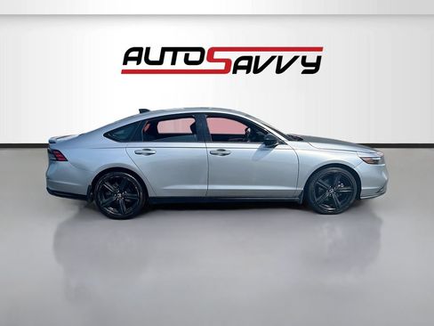 Used 2023 Honda Accord Sport image 8