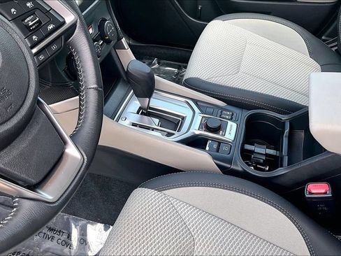 Used 2019 Subaru Forester Premium w/ All-Weather Package AWD/4WD image 17