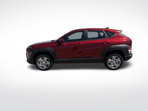Used 2026 Hyundai Kona SE AWD/4WD image 2