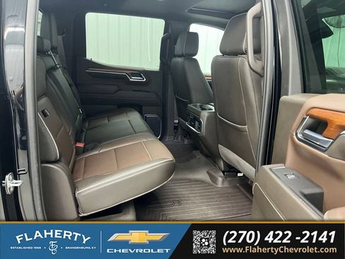 Used 2022 GMC Sierra 1500 Denali w/ Technology Package AWD/4WD image 13