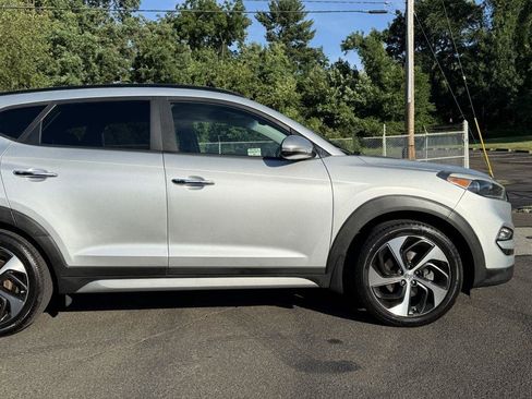 Used 2017 Hyundai Tucson Limited w/ Limited Ultimate Package 03 AWD/4WD image 8