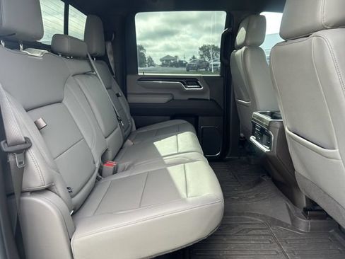 Used 2024 GMC Sierra 2500 SLT w/ Texas SLT Premium Package AWD/4WD image 4
