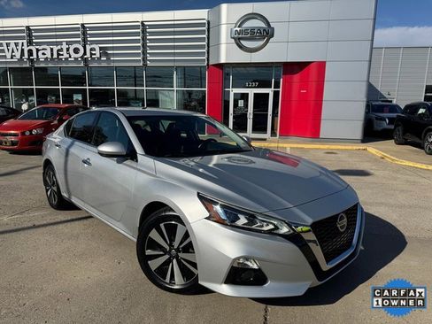 Used 2019 Nissan Altima 2.5 SL image 1