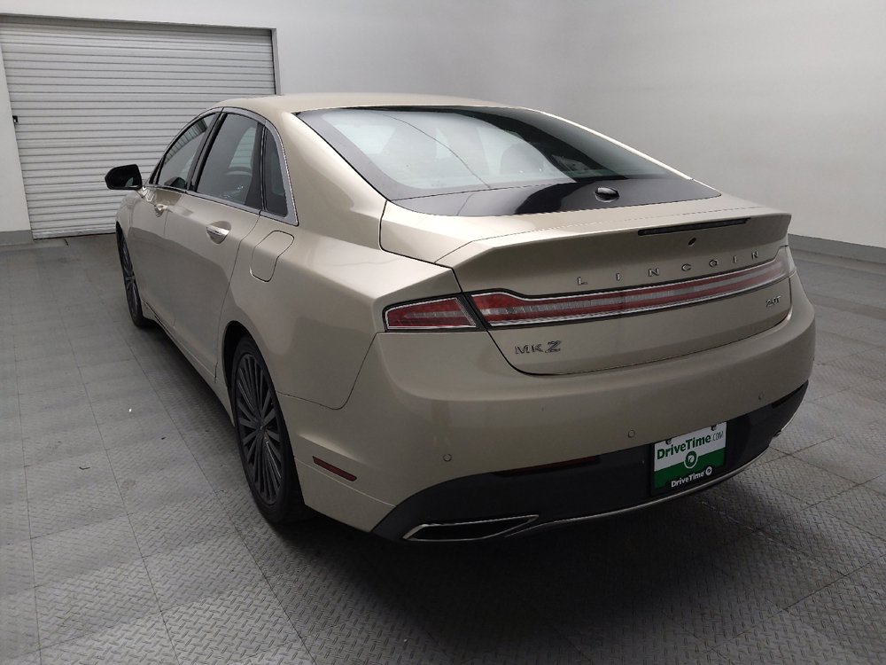 Used 2017 Lincoln MKZ Reserve FWD image 5