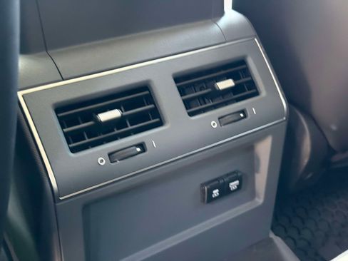 New 2025 INEOS Grenadier AWD/4WD image 12