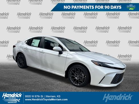 New 2026 Toyota Camry XLE AWD/4WD image 1