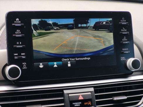 Used 2020 Honda Accord Sport image 25