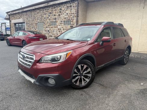 Used 2017 Subaru Outback 2.5i Limited AWD/4WD image 1