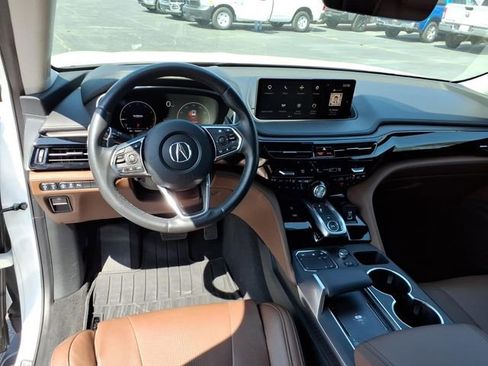 Used 2024 Acura MDX SH-AWD w/ Advance Package image 7