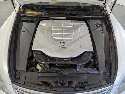 Used 2011 Lexus LS 460 AWD w/ Comfort Pkg image 47