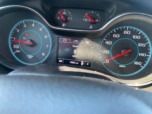 Used 2017 Chevrolet Cruze LT image 10