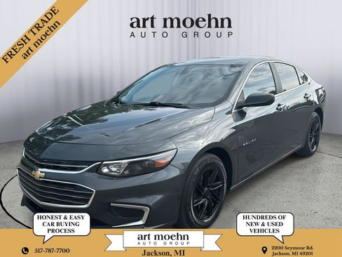 Used 2018 Chevrolet Malibu LS FWD image 1