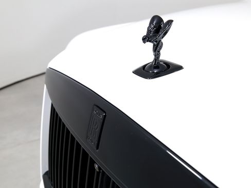Used 2026 Rolls-Royce Cullinan AWD/4WD image 47