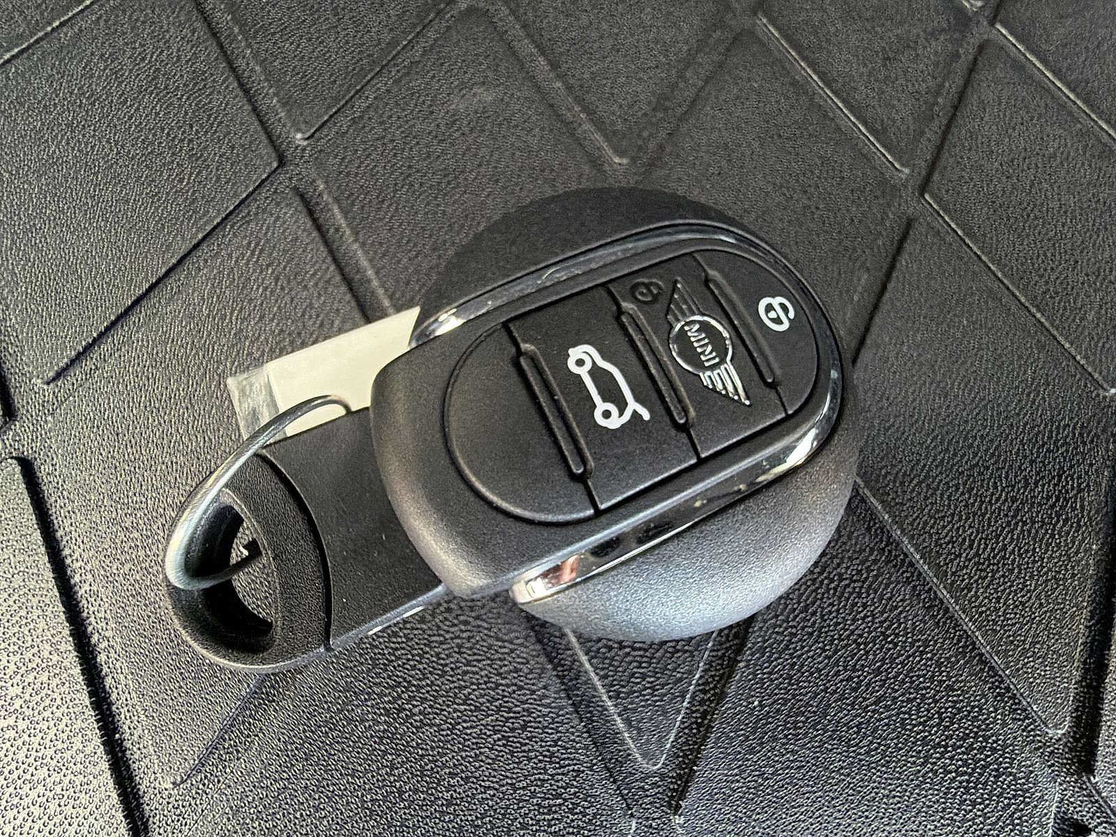 Used 2024 MINI Cooper Countryman S w/ Premium Package AWD/4WD image 28