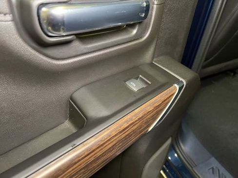 Used 2022 Chevrolet Silverado 3500 High Country w/ Z71 Off-Road Package image 73