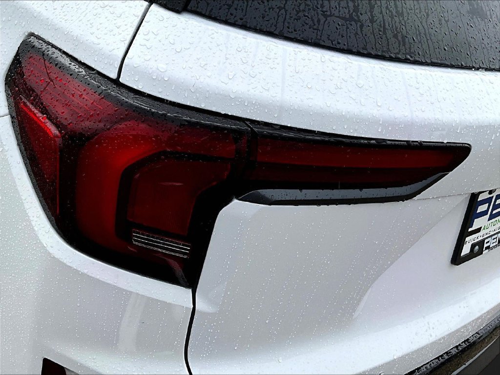 New 2027 GMC Terrain AT4 w/ Convenience Package III AWD/4WD image 30