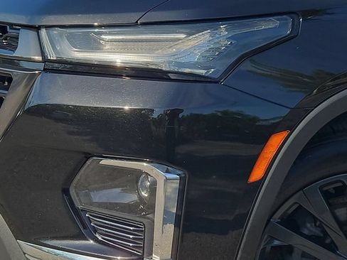 Used 2023 Chevrolet Traverse RS FWD image 10