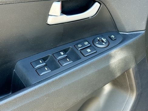 Used 2016 Kia Sportage EX w/ EX Premium Package FWD image 8