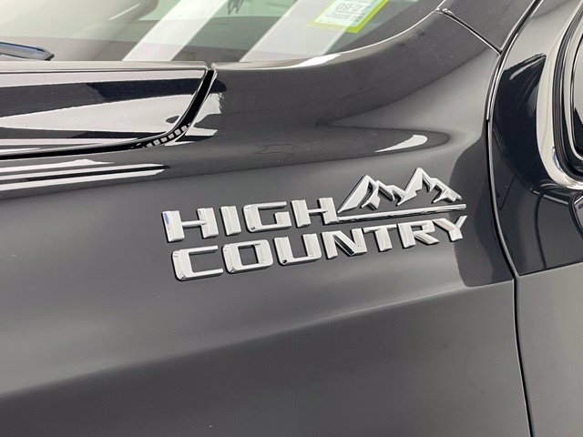 Used 2024 Chevrolet Tahoe High Country AWD/4WD image 21