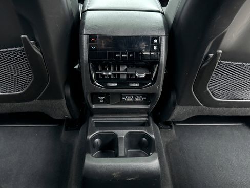 Used 2023 Jeep Grand Cherokee L Altitude AWD/4WD image 20