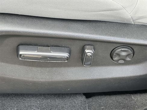 Certified 2022 Honda CR-V EX image 15