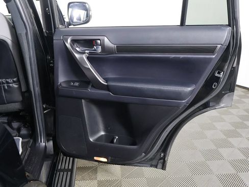 Used 2023 Lexus GX 460 w/ Black Line Special Edition AWD/4WD image 28
