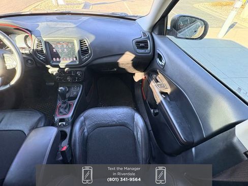 Used 2021 Jeep Compass Trailhawk image 12