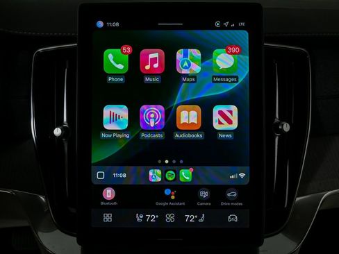 Used 2026 Volvo XC90 B6 Ultra w/ Protection Package AWD/4WD image 18