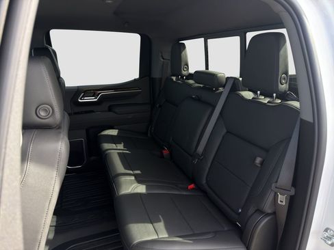 New 2026 GMC Sierra 1500 Elevation w/ Elevation Premium Package AWD/4WD image 25