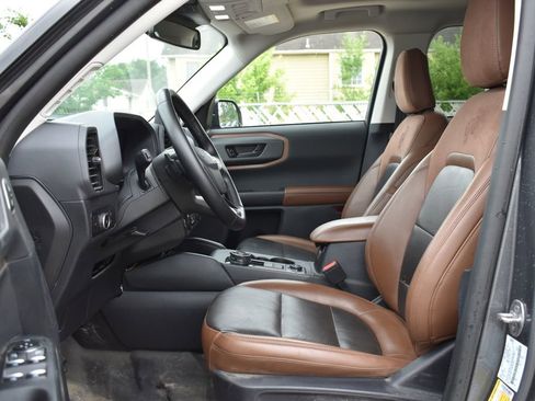 Certified 2024 Ford Bronco Sport Badlands w/ Premium Package AWD/4WD image 9