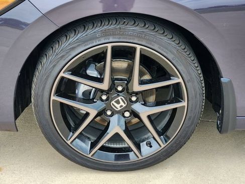 Used 2024 Honda Civic Sport Touring image 12