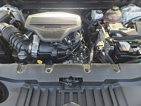 Used 2022 Chevrolet Blazer RS w/ Enhanced Convenience Package FWD image 22