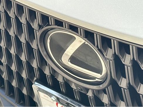 Certified 2025 Lexus NX 450h+ AWD w/ Luxury Package image 39