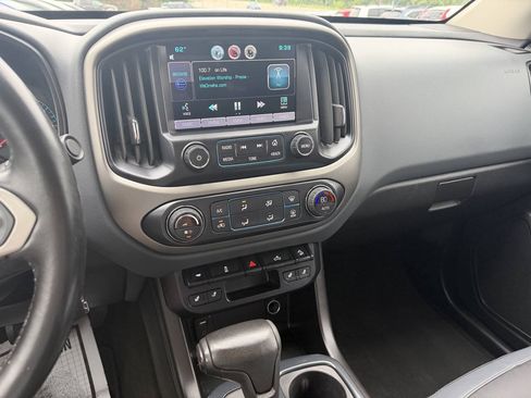 Used 2015 Chevrolet Colorado Z71 AWD/4WD image 26