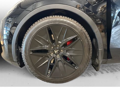 Used 2022 Tesla Model Y Performance image 48