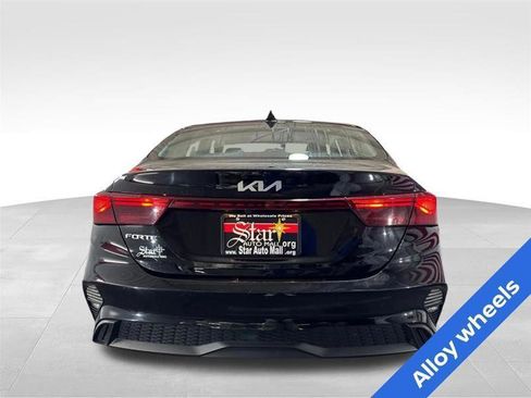 Used 2023 Kia Forte LXS FWD image 6