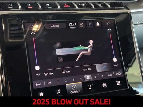 New 2025 Jeep Grand Cherokee Laredo X image 15