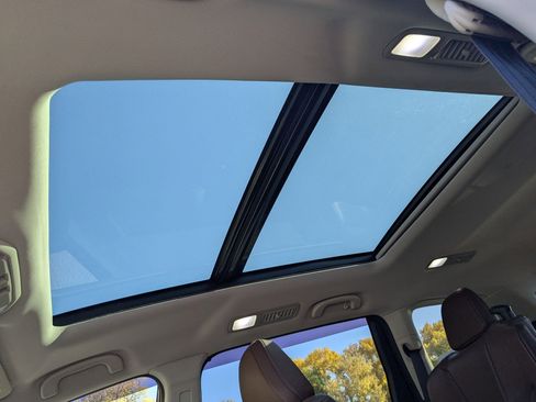 Used 2020 Subaru Ascent Touring image 31