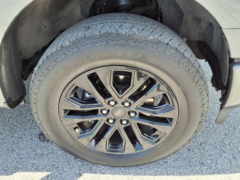 Used 2024 Ford F150 Lariat w/ Equipment Group 502A High AWD/4WD image 9